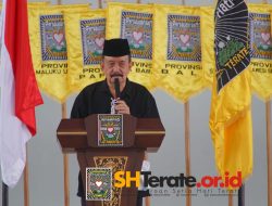 Kangmas R. Moerdjoko HW Berikan Penganugerahan Warga Kehormatan PSHT Kepada Dua Tokoh Nasional